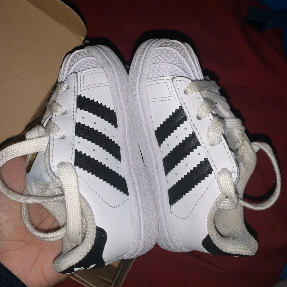 Adidas - Picture 5 of 6
